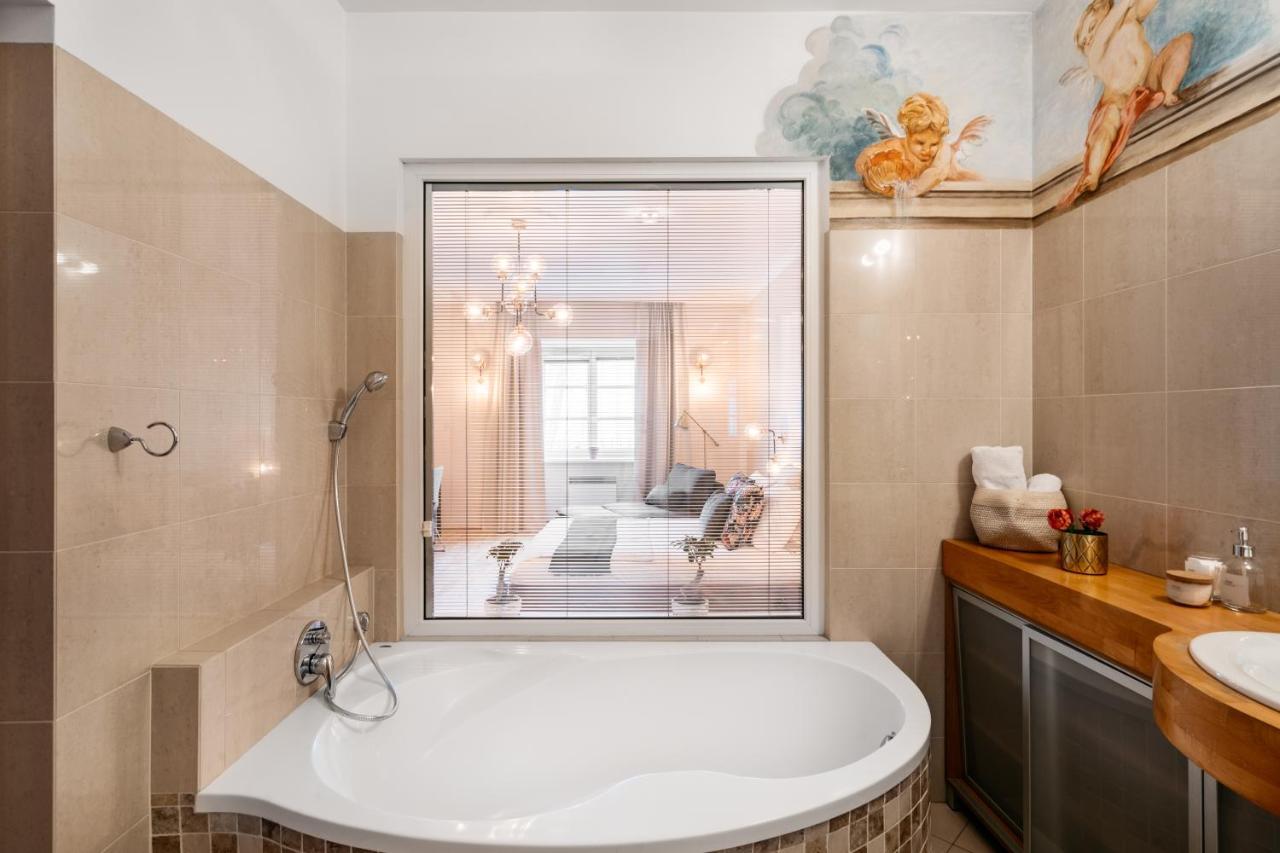 Fresco Apartment - Loftaffair クラクフ エクステリア 写真